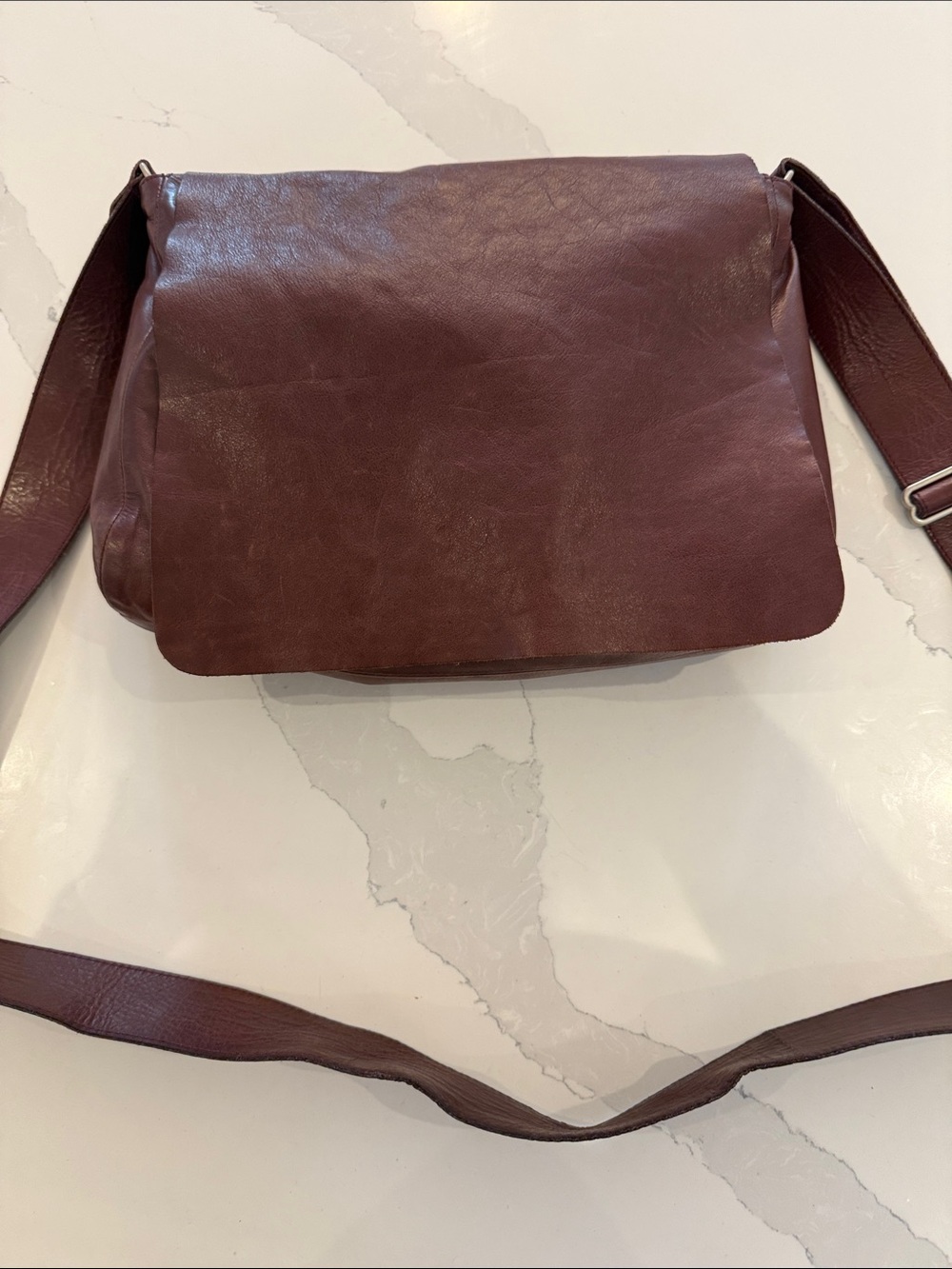 M0851 Leather Messenger Satchel Bag